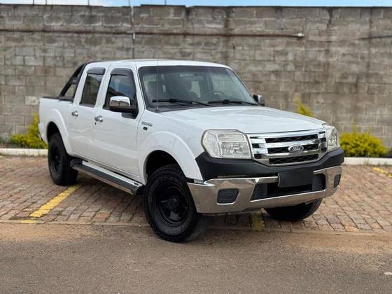 FORD RANGER 2.3 XLS 16V 4X2 CD GASOLINA 4P MANUAL